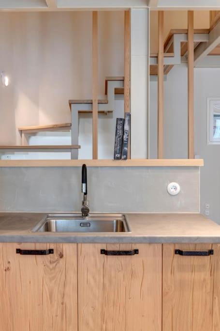 דירות ארמופוליס Nomade Vibrant Living Loft מראה חיצוני תמונה